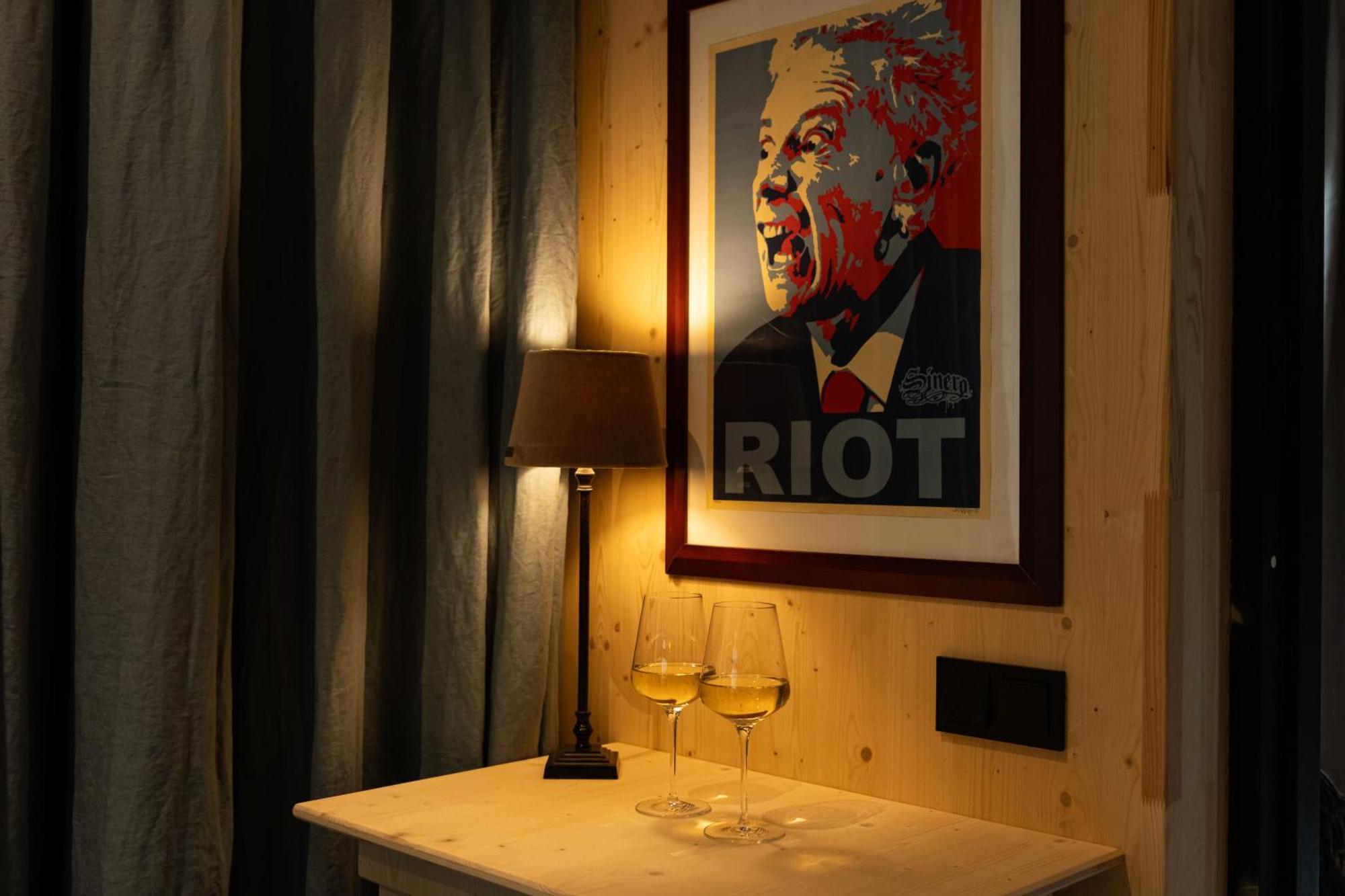 Hotel Bent โอสเตอร์ไวก์ ภายนอก รูปภาพ